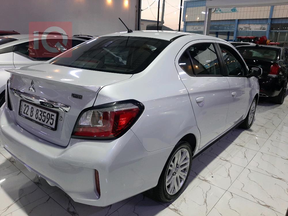 Mitsubishi Mirage